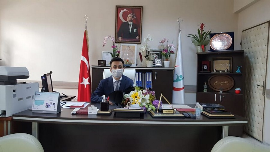 GÖLCÜK’E YENİ İLÇE SAĞLIK MÜDÜRÜ YENİ MÜDÜR DR. YUSUF ÇOLULAR OLDU