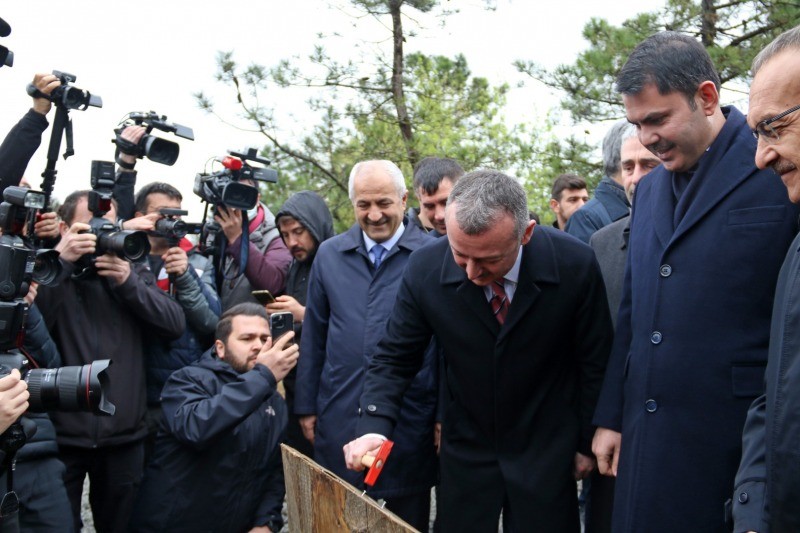 Bakan Kurum, ‘Gebze Millet Bahçesi’ni 29 Ekim’e yetiştirmeyi hedefliyoruz’