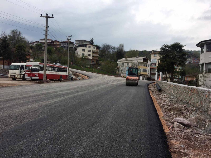 Başiskele’deki iki önemli caddeye konfor geliyor