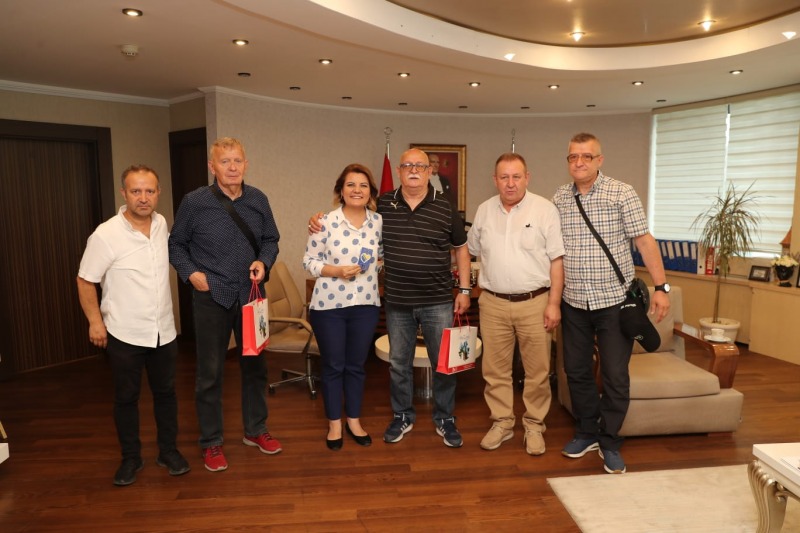 Başkan Hürriyet, Safeti ve Yusufi Kardeşlerden LEYLA ATAKAN ANILARINI DİNLEDİ