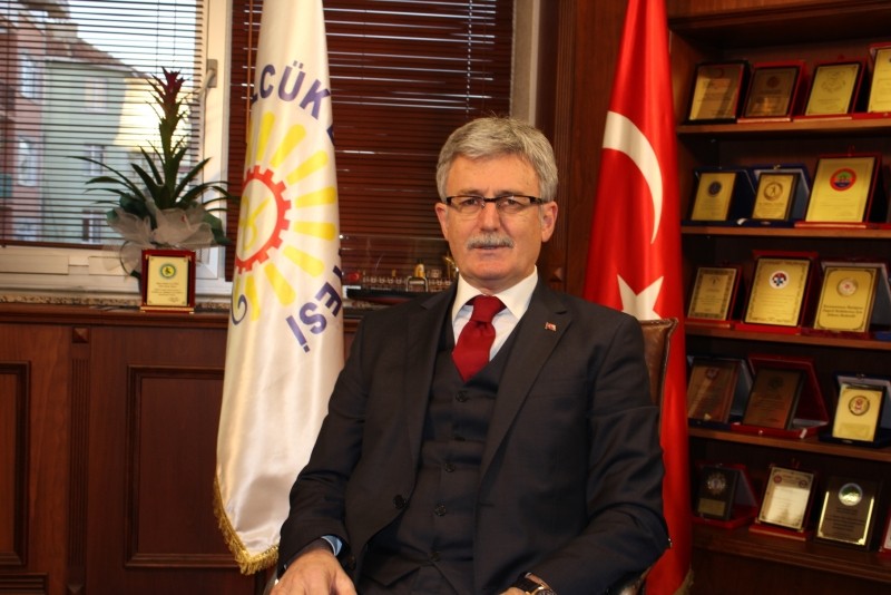 Ellibeş, “Tüm halkımızın Ramazan Bayramını kutluyorum”