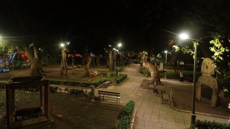 Anıtpark ve Çınarlık Meydanı Akşam Saatlerinde ARTIK DAHA AYDINLIK