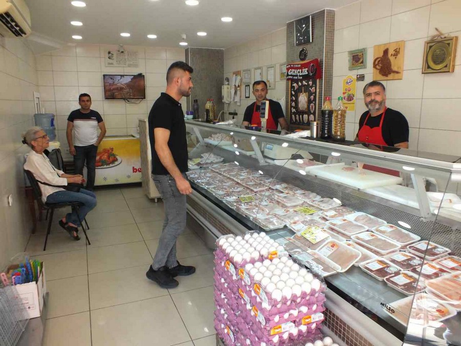 Mangal sezonunun sonuna gelinirken TAVUK FİYATLARINDA İNDİRİM YAPILDI