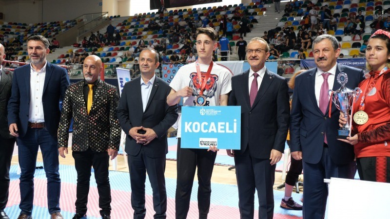 Kick Boks şampiyonası başladı