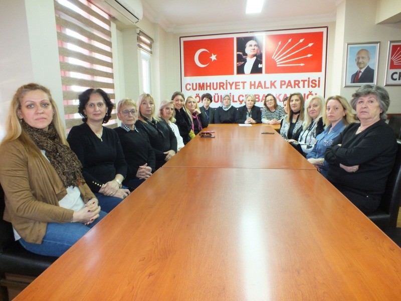 CHP İlçe Kadın Kolları Başkanı Mine İşeri,   ‘KENT KONSEYİ TÜM GÖLCÜKLÜ KADINLARI KAPSAMALI’