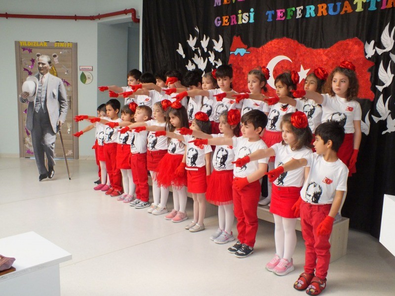 Gazi dedelerinden minik öğrencilere ziyaret
