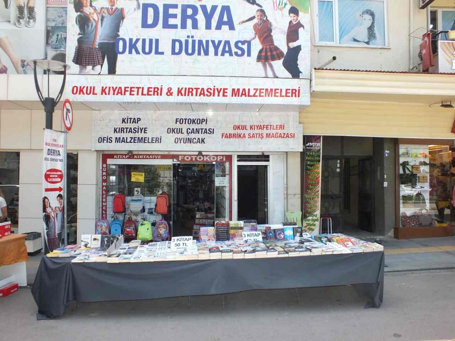 Derya Okul Dünyası’ndan bayrama özel kaçırılmayacak fırsat KİTAPSEVERLER BU KAMPANYA KAÇMAZ!