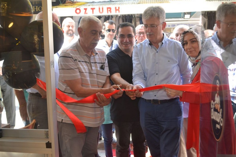 SUMAK YEMEK’TEN MUHTEŞEM AÇILIŞ