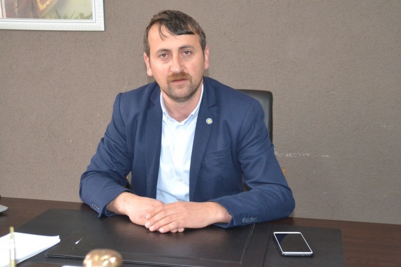 İYİ Parti Gölcük İlçe Başkanı İsmail Aynacı,  “GÖLCÜK İÇİN YAPILMASI GEREKENLERİN DESTEKÇİSİYİZ”
