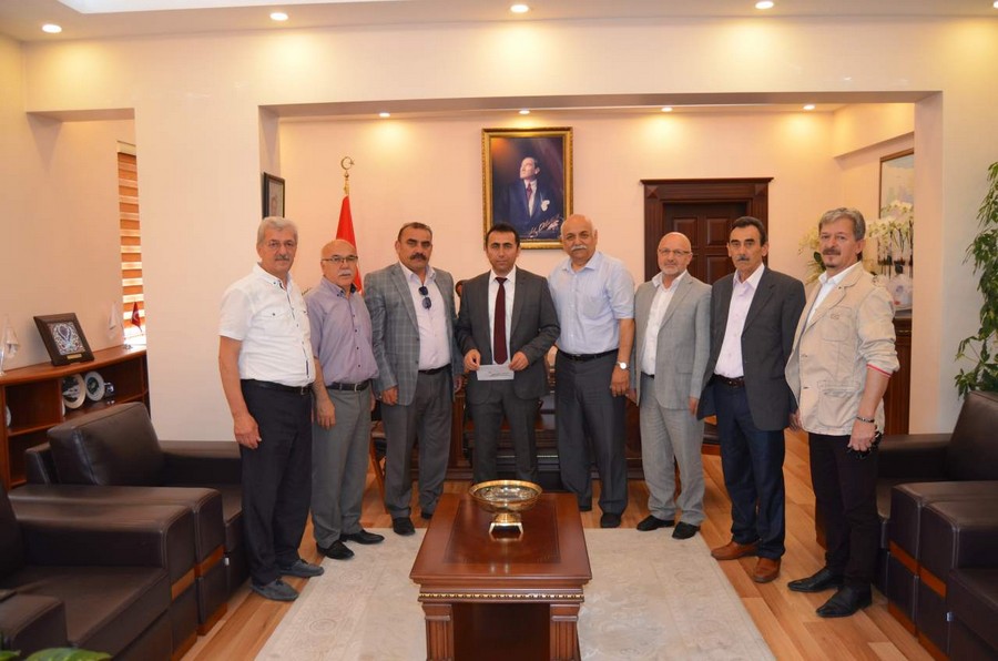 Gölcük Giresunlular Derneği’nden Kaymakam Irmak’a hayırlı olsun ziyareti