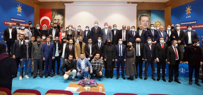 Büyükakın, “Faiz lobisi para kazansın Başkan istiyorlar”