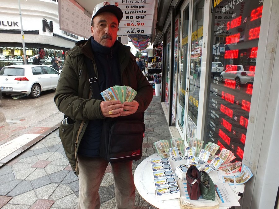 Milli Piyango Yılbaşı Biletleri satışı başladı  BÜYÜK İKRAMİYE 70 MİLYON