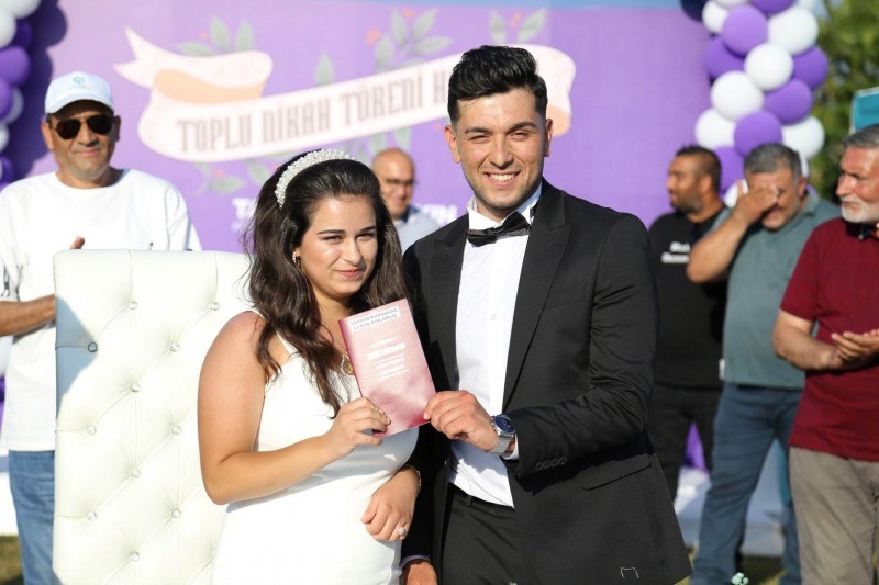 36 roman çift toplu nikâhla mutluluğa ‘evet’ dedi