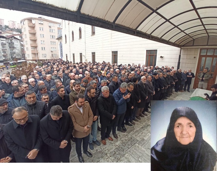 AK Parti İl Başkanı Ellibeş’in kayınvalidesi vefat etti SAADET BÜYÜKOĞLU DUALARLA UĞURLANDI