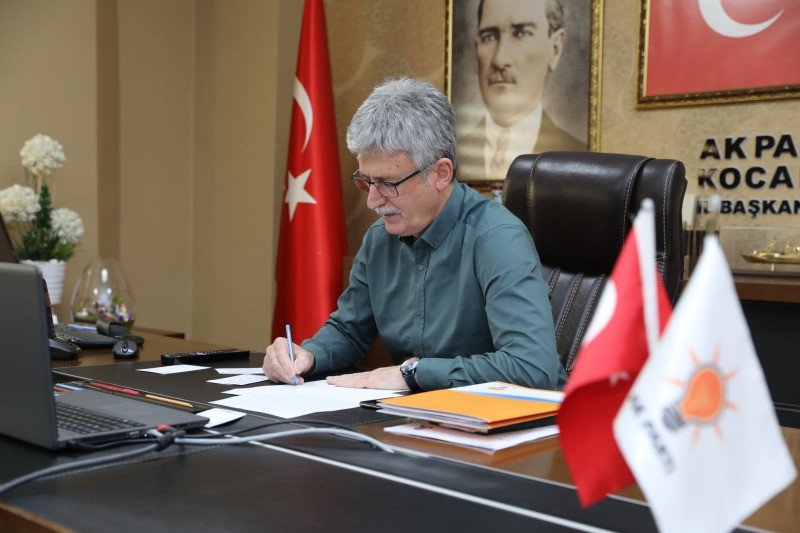 AK Parti Kocaeli İl Başkanı Mehmet Ellibeş, ‘LİDERİMİZLE GURUR DUYUYORUZ’