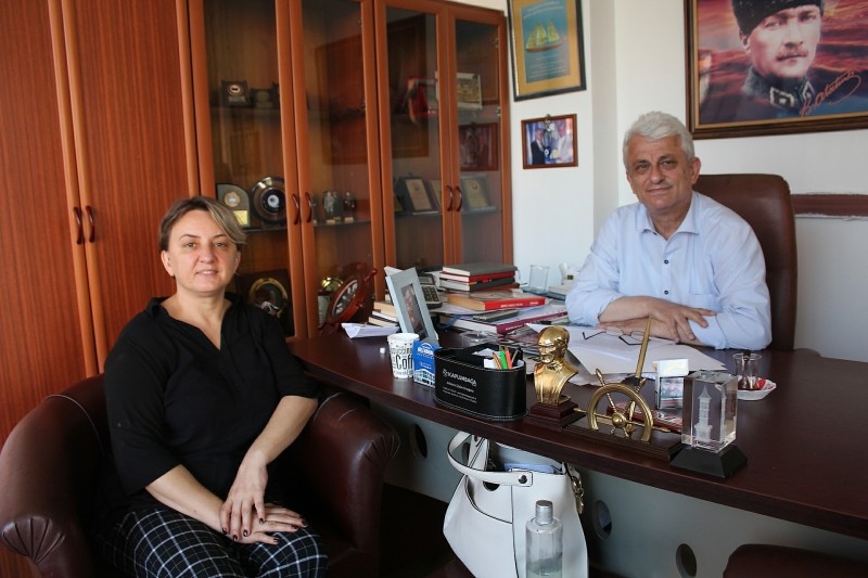 Ebru Küçükaydın’dan Gazetemize teşekkür ziyareti