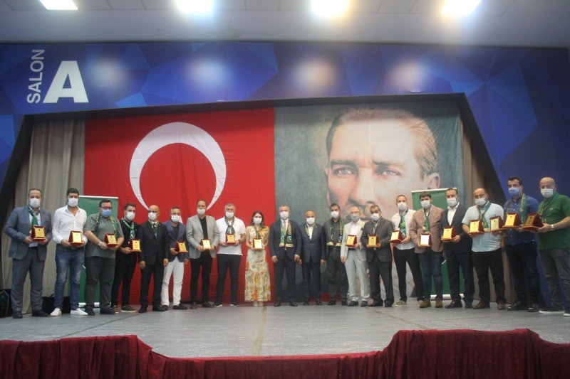 Kocaelispor’da Olağan Mali Genel Kurulu yapıldı HÜSEYİN ÜZÜLMEZ YENİDEN BAŞKAN SEÇİLDİ