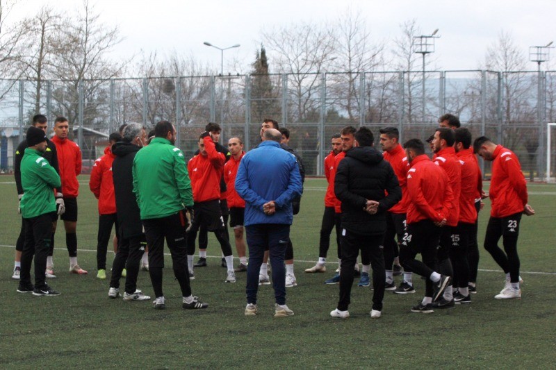 Gölcükspor 29. haftayı bay geçirdi ELAZİZ BELEDİYESPOR MAÇINA KİLİTLENDİK