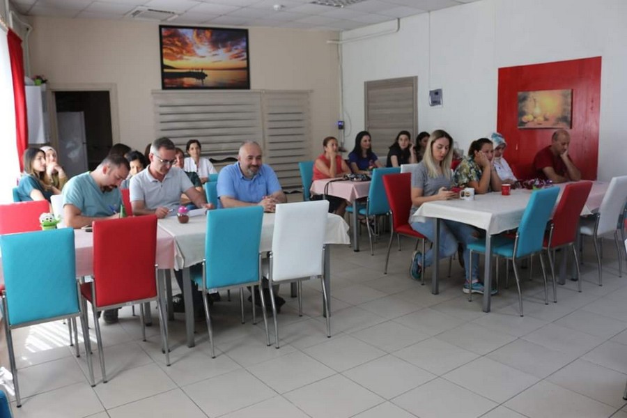 Gölcük ADSM’de Diş Hekimleri İle AYLIK DEĞERLENDİRME TOPLANTISI YAPILDI