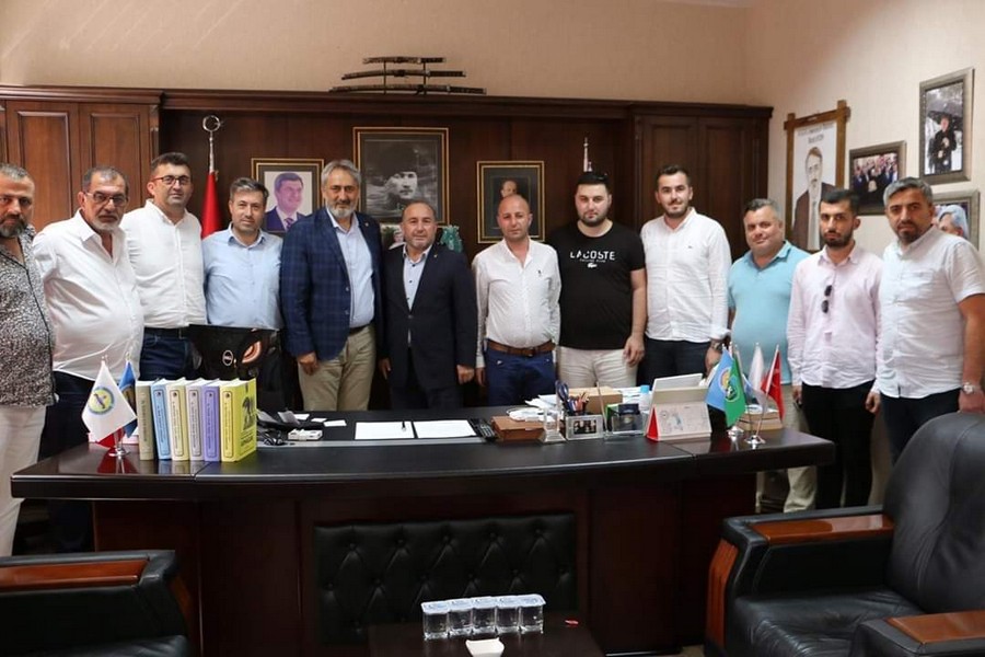 AK Parti Gölcük’ten KASKF’ye ziyaret