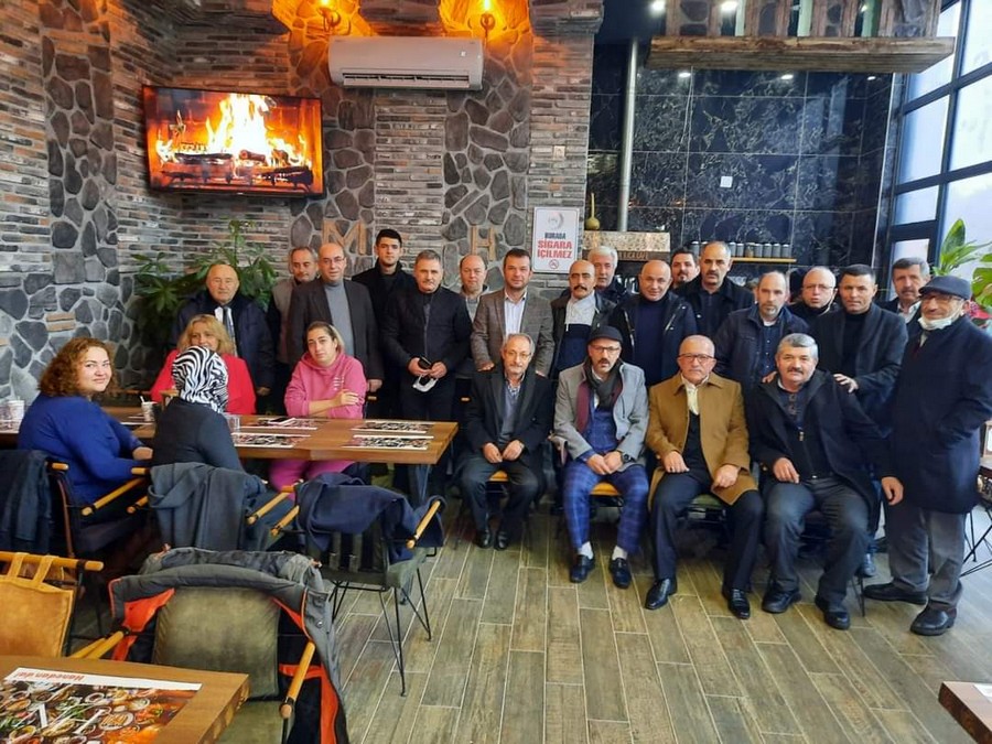Kültür Dernekleri Platformu Ailesi Kahvaltıda buluştu ‘BİZ GÜZEL BİR AİLEYİZ’