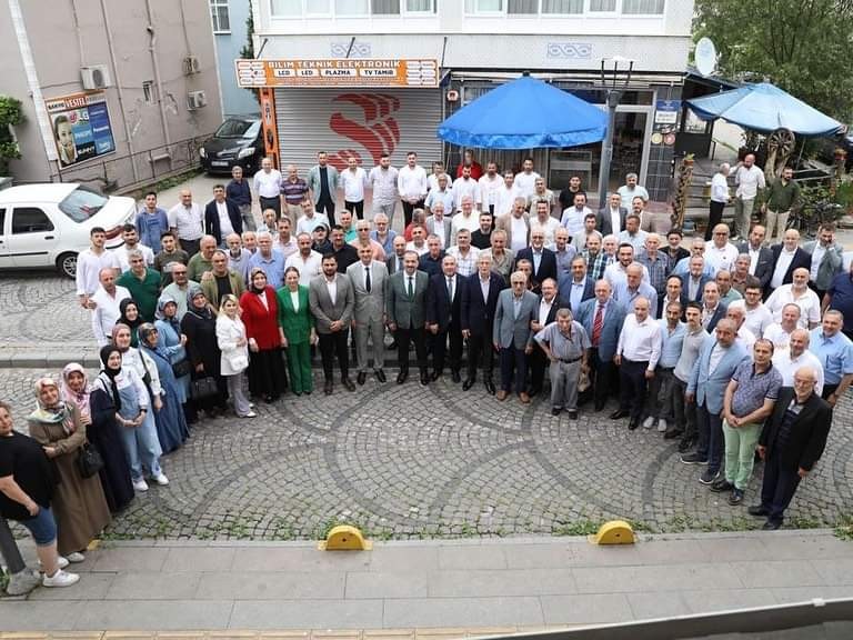 Gölcük AK Parti Kurban Bayramını yoğun katılımla kutladı TALUS’TAN GÖLCÜKLÜLERE TEŞEKKÜR