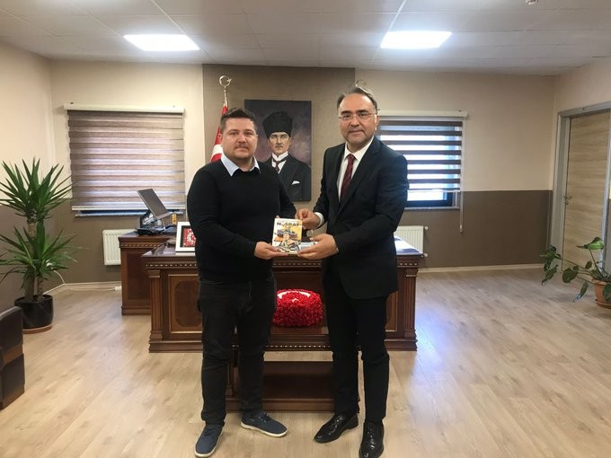 Cihat Gündoğdu’dan Kaymakam Karabulut’a ziyaret ‘TARİHE BÖYLE BİR ESER KAZANDIRDIĞIM İÇİN MUTLUYUM’