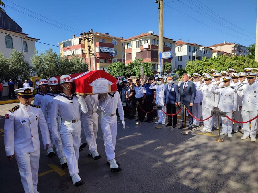 Gölcük Kıbrıs Gazisini Kaybetti ERSİN KARAARSLAN DUALARLA UĞURLANDI