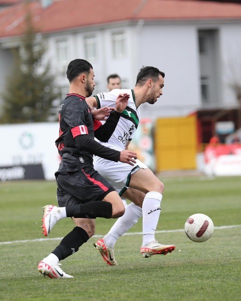 Kocaelispor Boluspor ile 1-1 berabere kaldı