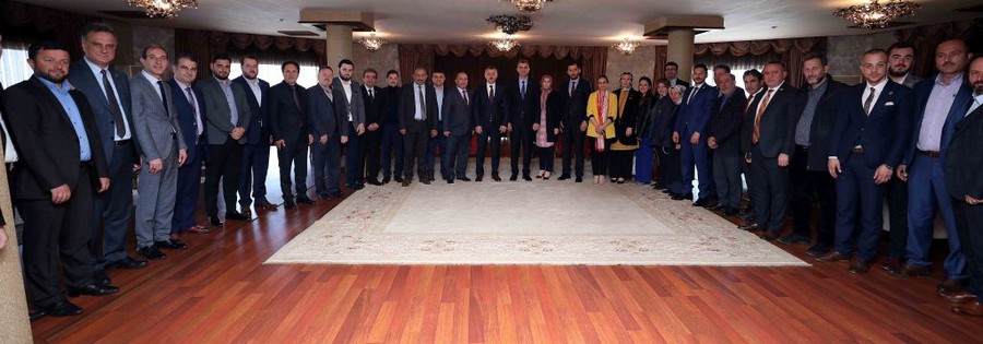 Başkan Büyükakın, Gölcük’lü ve Başiskeleli Belediye Meclis Üyelerini ağırladı  ‘’AHDİMİZE SADIK KALACAĞIZ’’