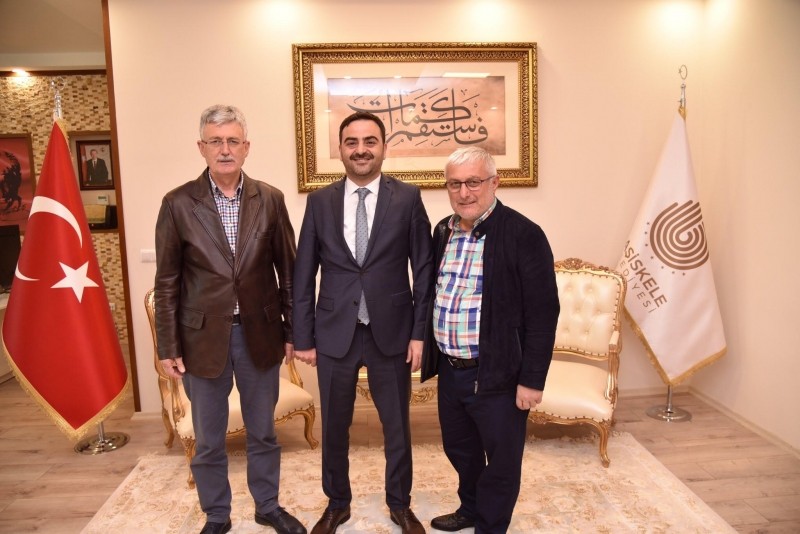 Mehmet Ellibeş’ten Başkan Özlü’ye ziyaret