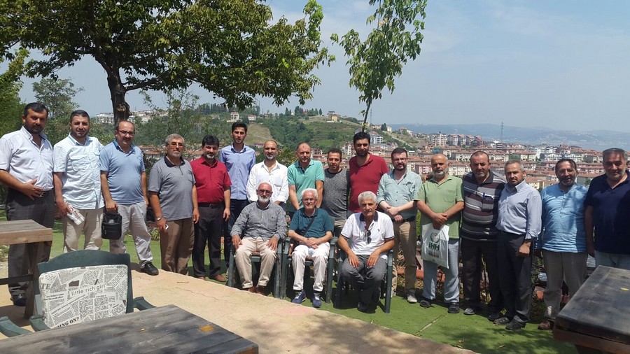 GÖLCÜKLÜ STK’LAR KAHVALTIDA BULUŞTU