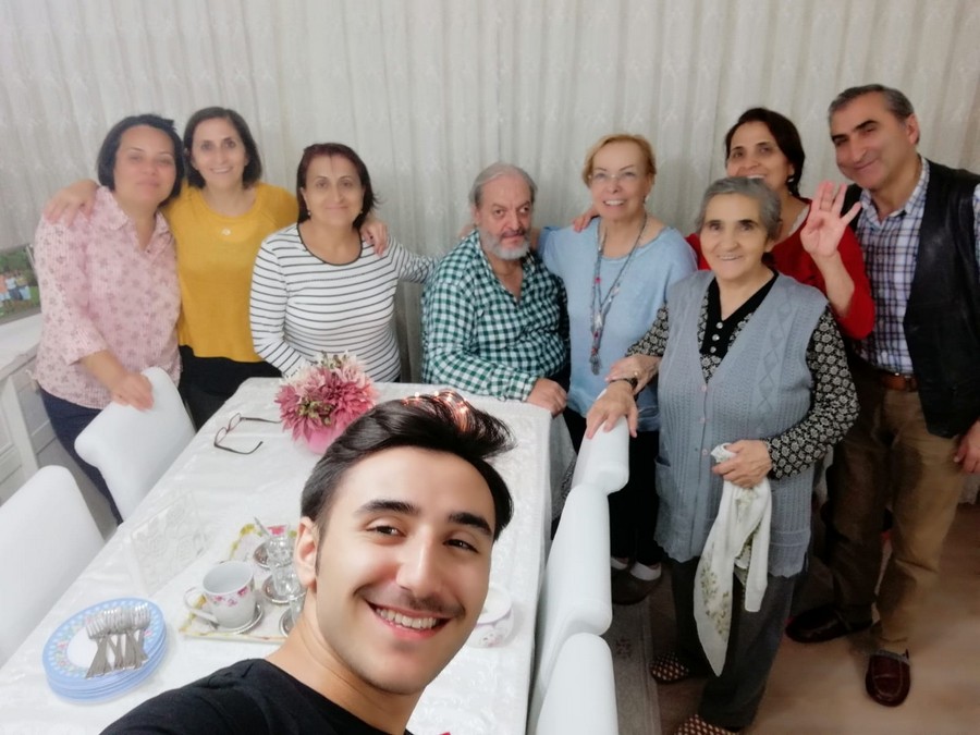 Barlas Şenemre yeni yaşını dostları ve akrabaları ile kutladı  İYİKİ DOĞDUN BARLAS ŞENEMRE