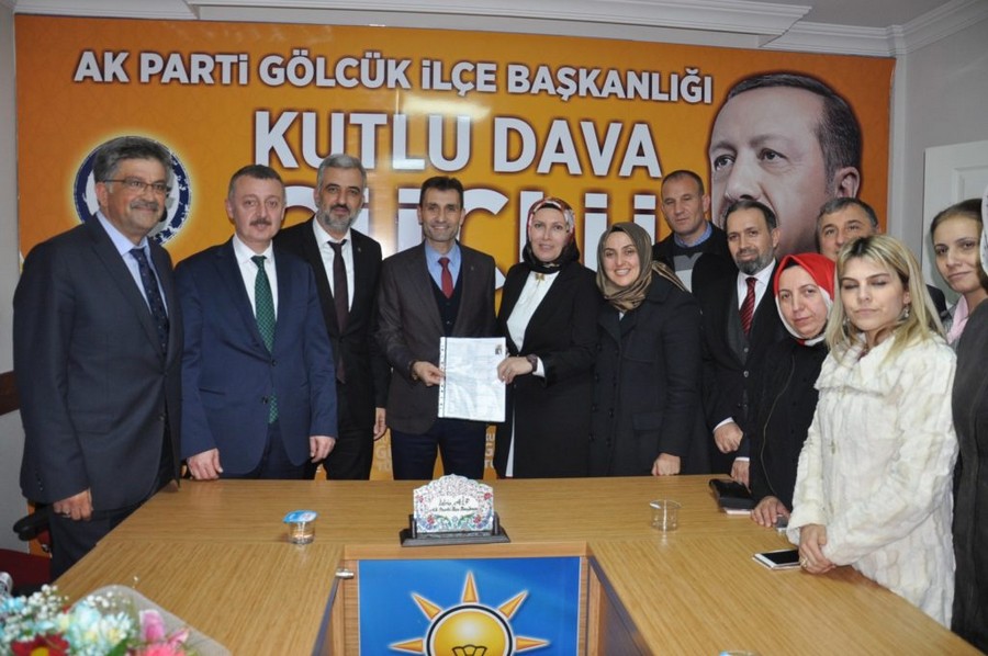 AK PARTİ’DE İLK MECLİS ÜYESİ ADAY ADAYI SAİME YELKEN OLDU
