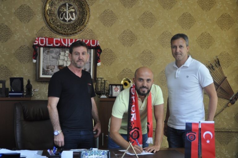 Gölcükspor’da transfer hareketliliği