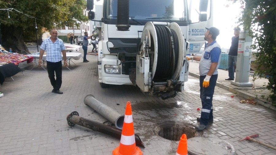 Değirmendere Sahili’nde kanallar temizlendi
