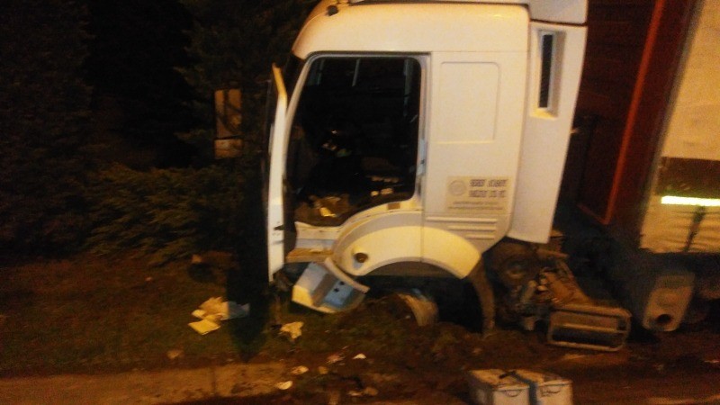 Halıdere’de korkutan kaza
