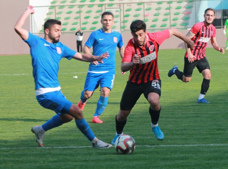 Gölcükspor İstanbul’da 3 puan bıraktı HALİDE EDİPADIVARSPOR 2 GÖLCÜKSPOR 1