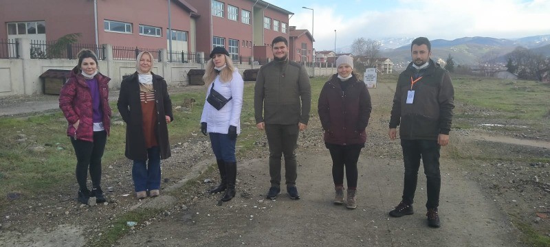 Değirmendere Kültür ve Turizm Derneği ve Can Dostları Derneği  SOKAK HAYVANLARINI BESLEDİ