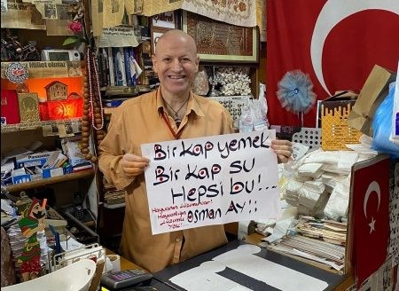 Ay, ‘Sokaktaki canlarımız bizim için çok değerlidir’