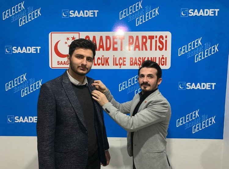 Saadet Partisi İlçe Teşkilatında önemli görev değişikliği RECEP TAYYİP ERDOĞAN’IN KARDEŞİ SAADET’TE BAŞKAN OLDU