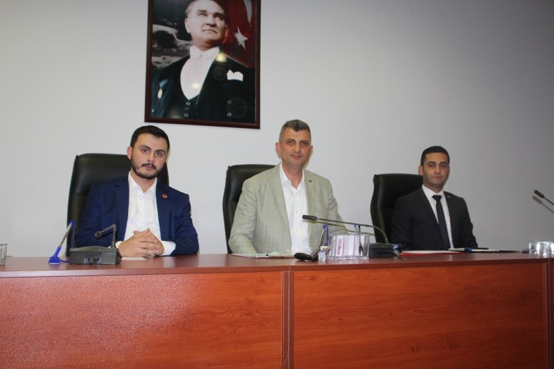 Belediye Meclis Toplantısında gündem maddeleri değerlendirildi GÖLCÜK’TE SAĞLIKLA İLGİLİ CİDDİ YATIRIMLAR OLACAK