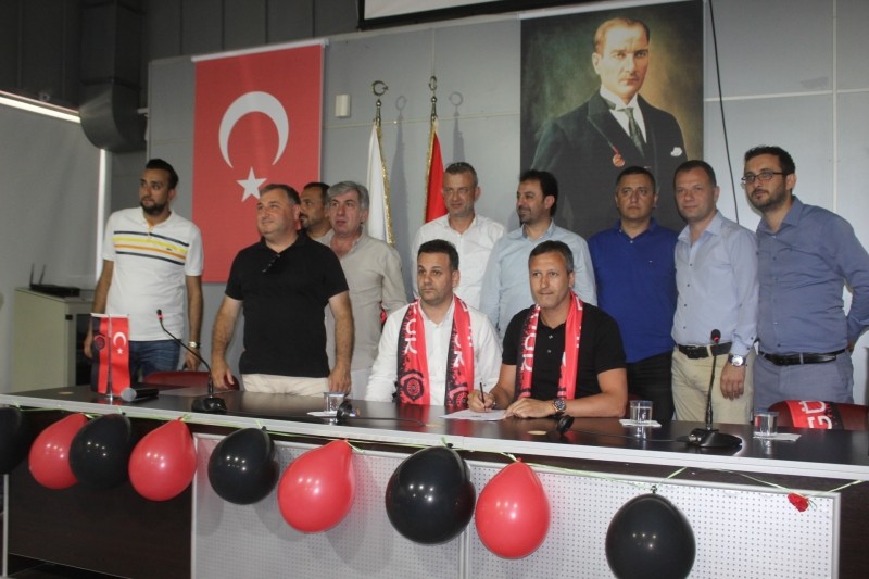 Gölcükspor yeni Başkanı Hüseyin Çardak, “TANER GÜLLERİ GÖLCÜKSPOR’A GÜÇ KATACAK”