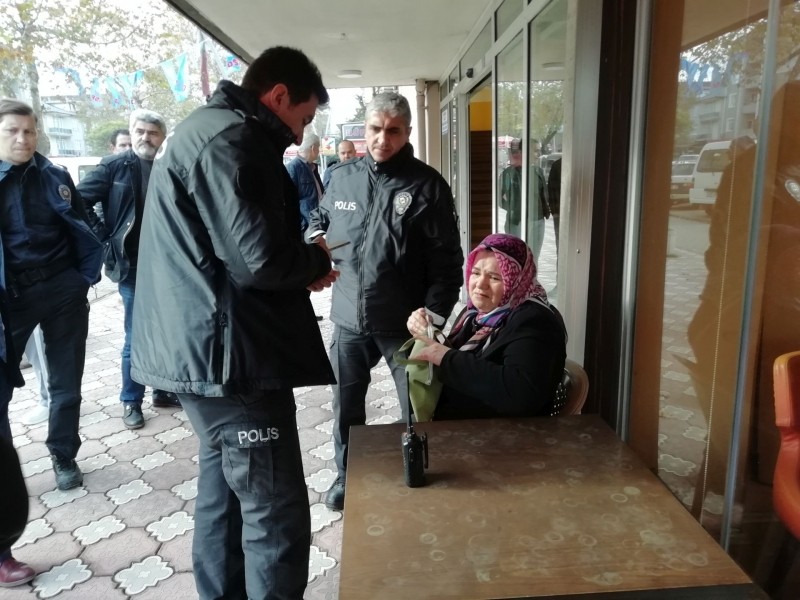 Çaresiz kadın intihara kalkıştı