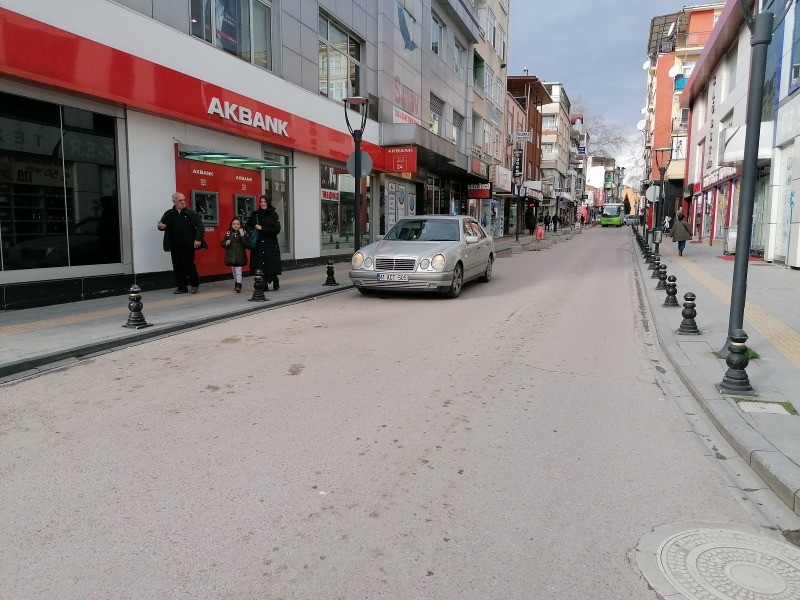 Fikret Turgut Sayın Caddesi esnafları yetkililere seslendi İSİM DEĞİŞİKLİĞİNİ İSTEMİYORUZ