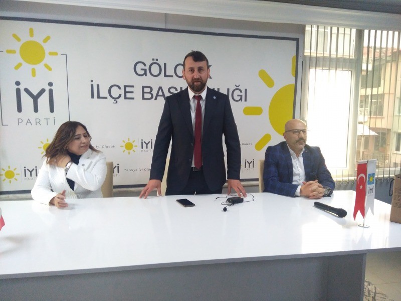 İYİ Parti Gölcük İlçe Teşkilatı bayramı coşkuyla kutladı AYNACI, ‘İKTİDARIMIZDA BAYRAMLAR MUTLULUKLA KUTLANACAK’