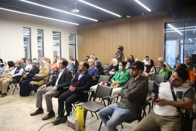 Gazeteci Erem Şentürk: ‘’Big Data tüm alışkanlıklarımızı takip ediyor’’