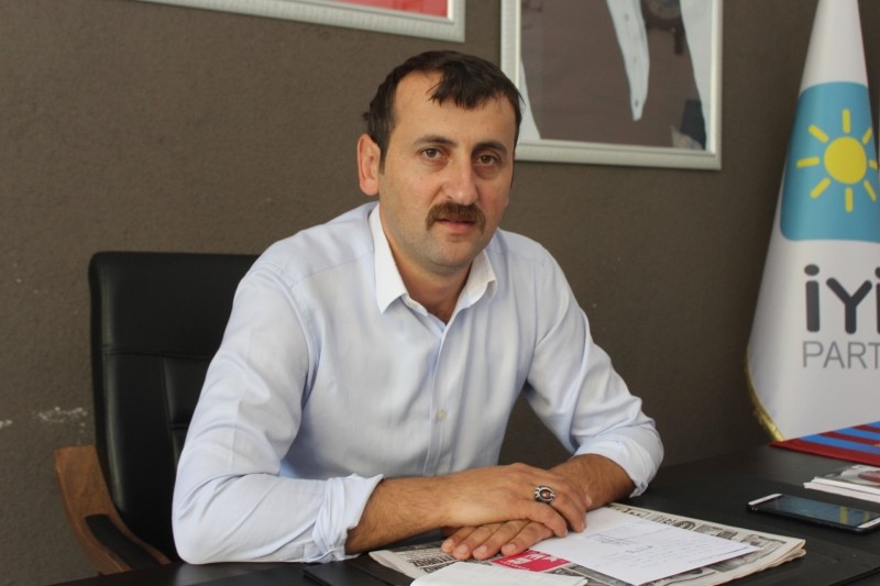 İYİ Parti İlçe Başkanı İsmail Aynacı, PARTİMİZE BÜYÜK TEVECCÜH VAR