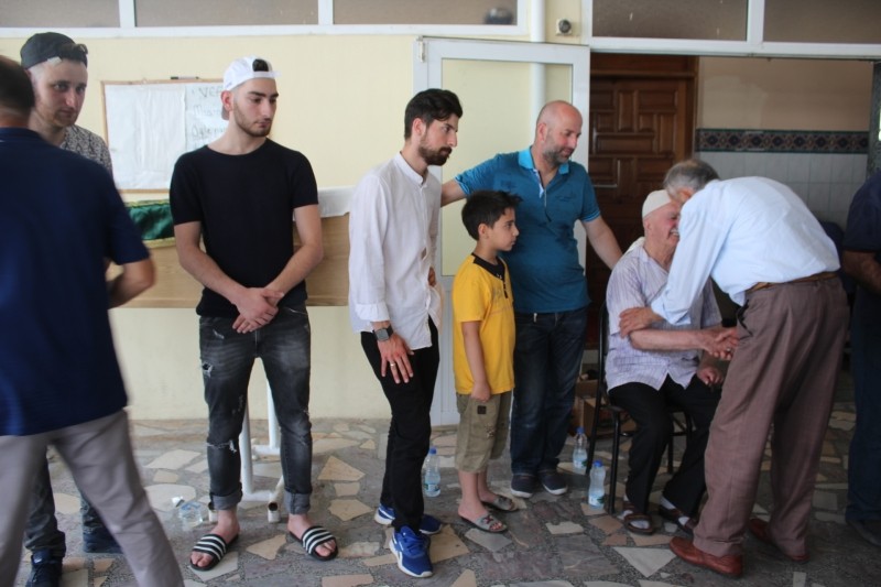 Ateş ailesinin acı günü  MUSTAFA ATEŞ DUALARLA UĞURLANDI