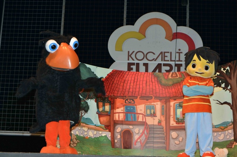 Çocuklar, Ege ile Gaga’nın maceralarına ortak oldu
